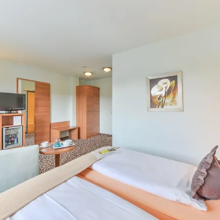 فندق Ateckhotel Kirchheim/teck كيرشهايم أونتر تيك