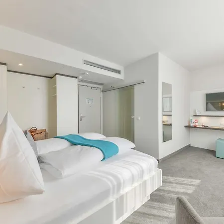 Ateckhotel Kirchheim/teck فندق